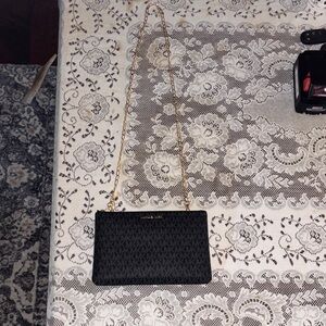 Michael Kors 🆕 Logo Crossbody Bag in black
